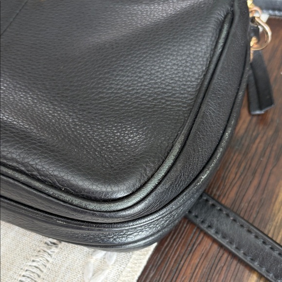 Tory Burch Ivy Black Pebbled Leather Crossbody with Gold Logo - Picture 10 of 16